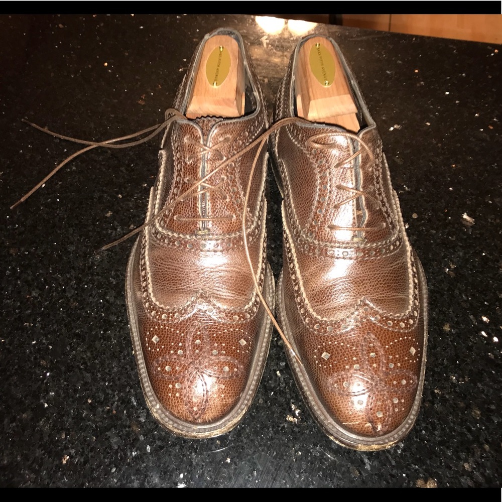 MENS LOUIS VUITTON WING TIP DRESS SHOE